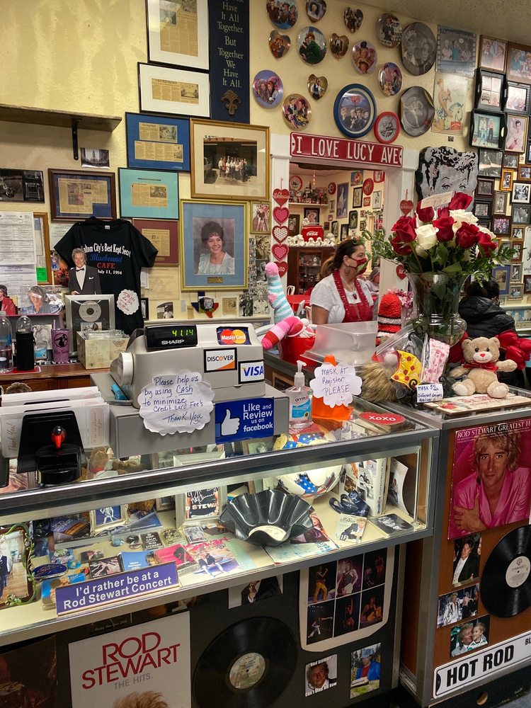 Bluebonnet Cafe
