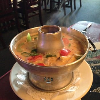 Thai Gardens 20 Photos 48 Reviews 7091 College Pkwy Photo Of Thai Gardens Fort Myers Fl United States Large Tom Kah