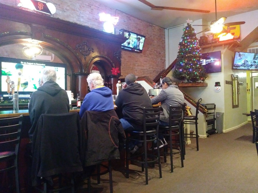 Gaslight Grill Photo