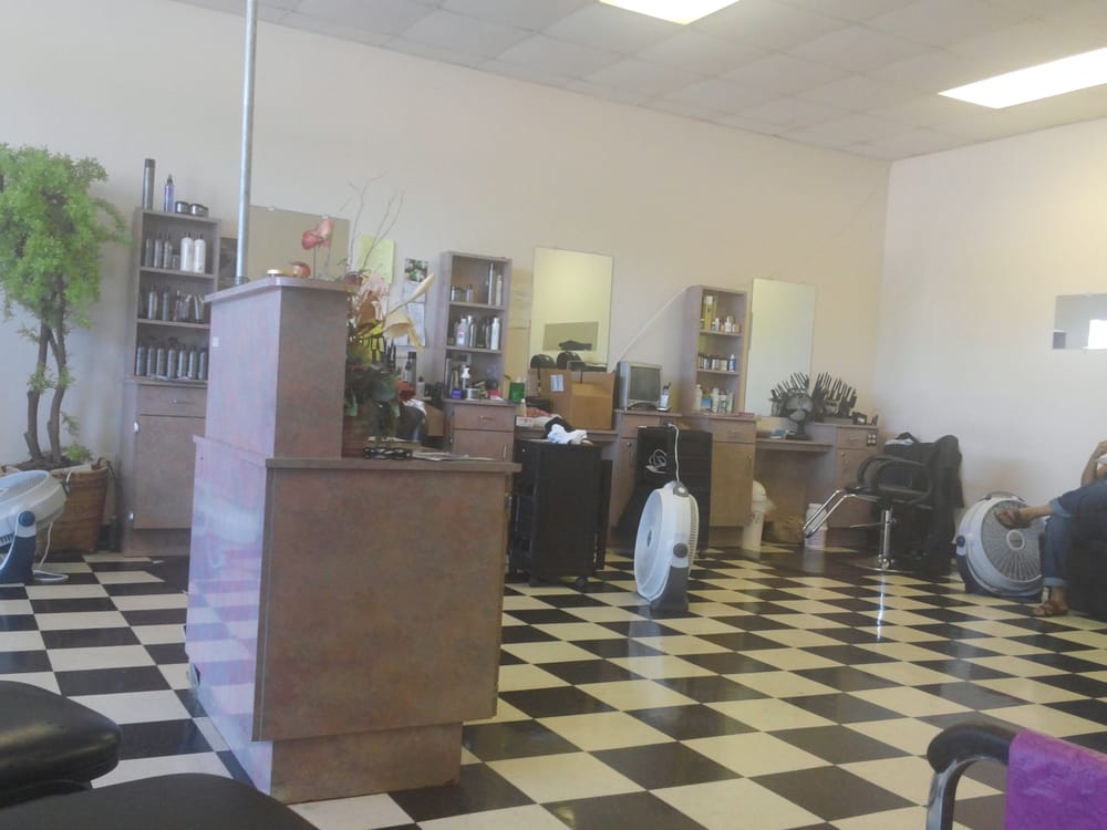 Kims Upscale Hair Salon 10 Photos Hair Salons 5854 Columbus Rd