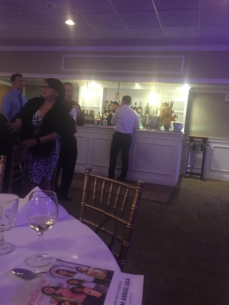 Vazzano's Four Seasons Banquets