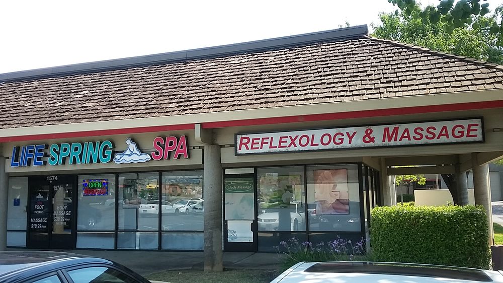 Life Spring SPA 12 Photos & 48 Reviews Massage 1574 Howe Ave