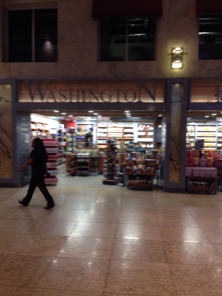 SeaTac AMC Passenger Terminal Airport Terminals 17801 International