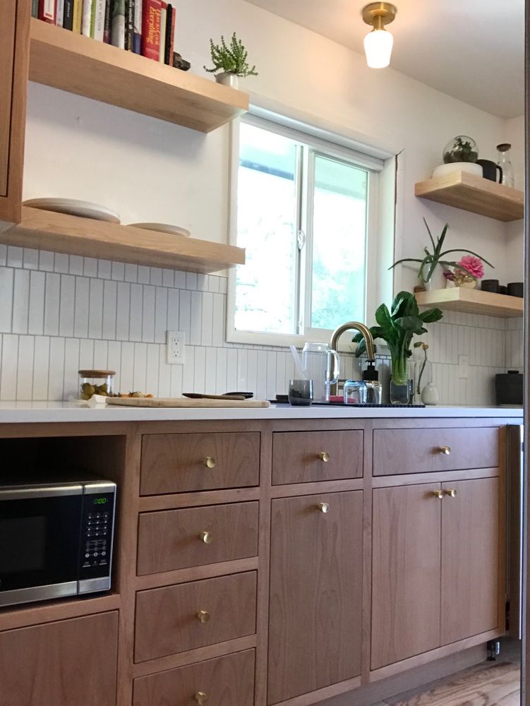 Mike's Custom Cabinets