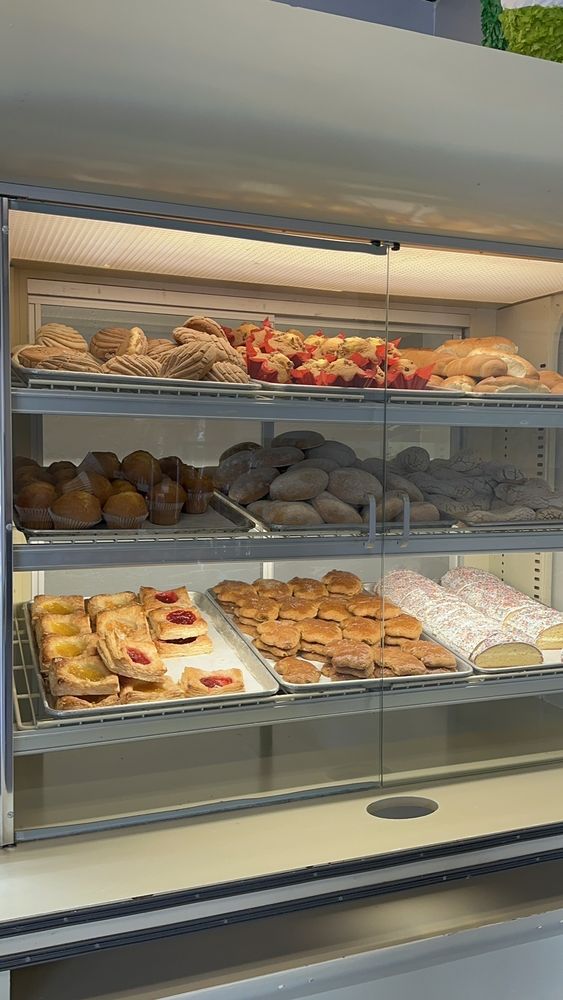 La Placita Taqueria Y Panaderia