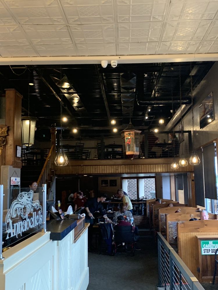 Annabelle's Restaurant & Pub