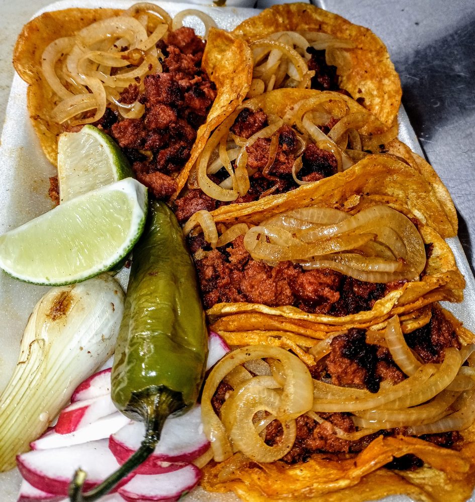 Castillo's Ice House