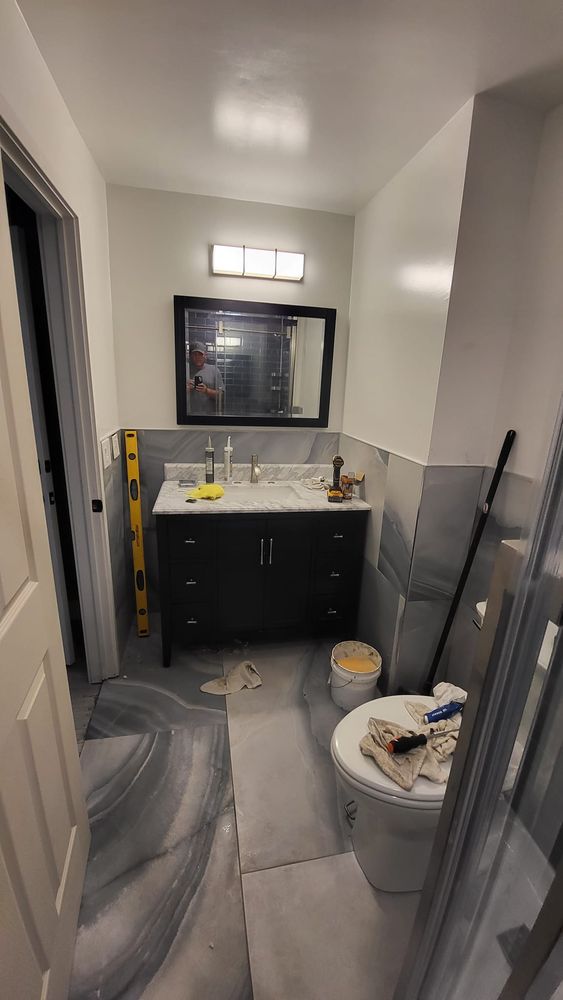 image of business On The Level construction