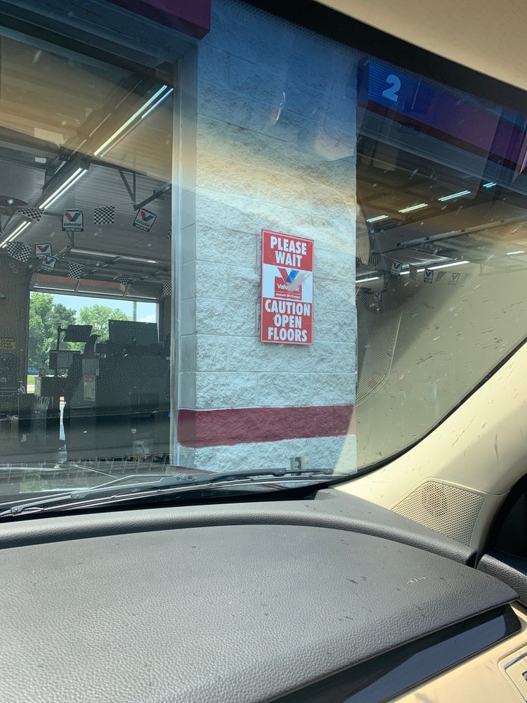 Valvoline Instant Oil Change