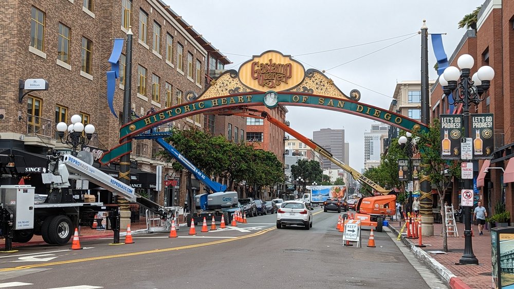 Gaslamp Quarter Trolley Station