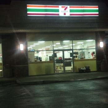 P O Of 7 Eleven Edison Nj United States Storefront P O Of 7 Eleven Edison Nj United States Storefront