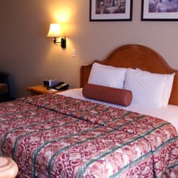 Country Hearth Inn Suites 16 Photos Hotels 1013 Plummer Dr Photo Of Country Hearth Inn Suites Edwardsville Il United States