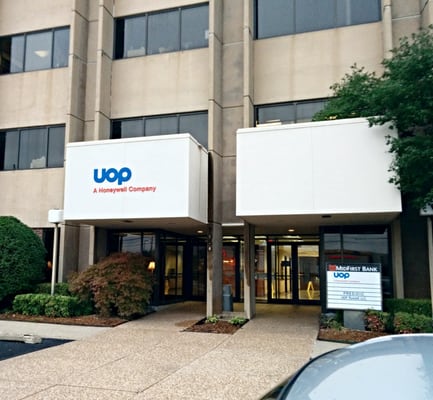 UOP Russell -  Honeywell International, Inc.