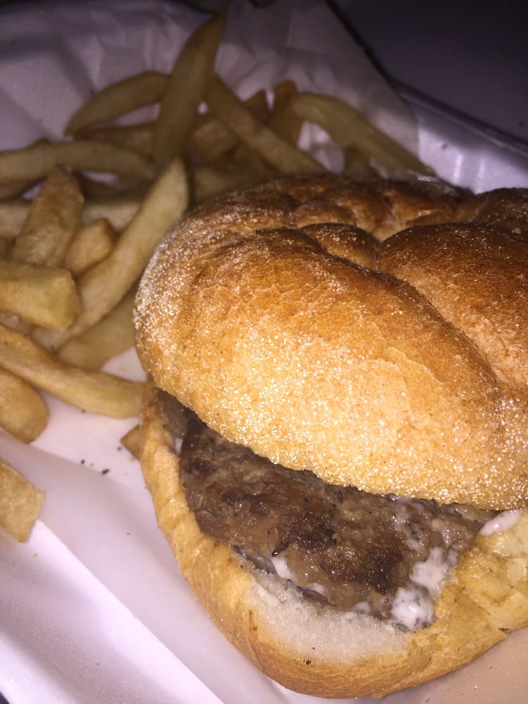 Rino's Pizzeria & Restaurant