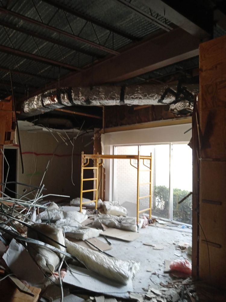 Munachi's Demolition & Junk Removal
