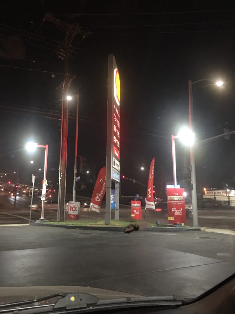 Burbank Shell Gas & Service Stations 5556 Sepulveda Blvd, Sherman