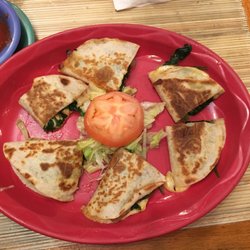 Las Palmas Order Food Online 10 Photos 19 Reviews Mexican Photo Of Las Palmas Naperville Il United States Spinach Quesadilla Yummy