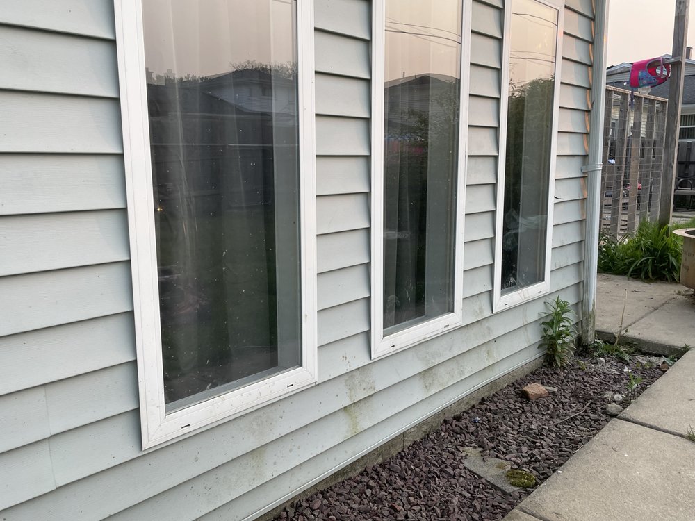 Squeaky E Pressure Washing