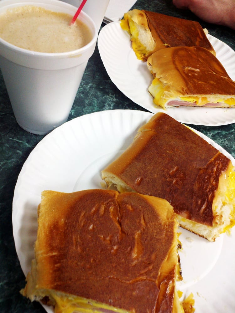 Palmer Bakery Breakfast & Brunch Cll Principal, Rio Grande, Puerto