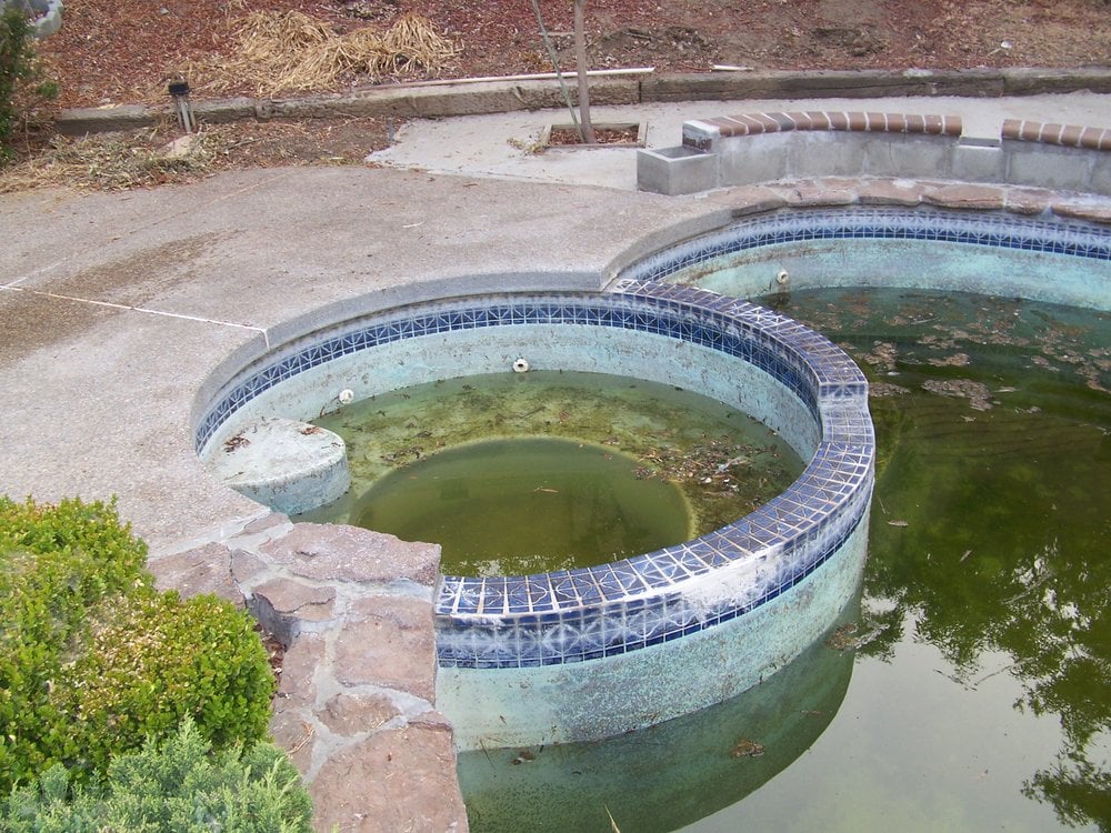 California Cleanin' Pools