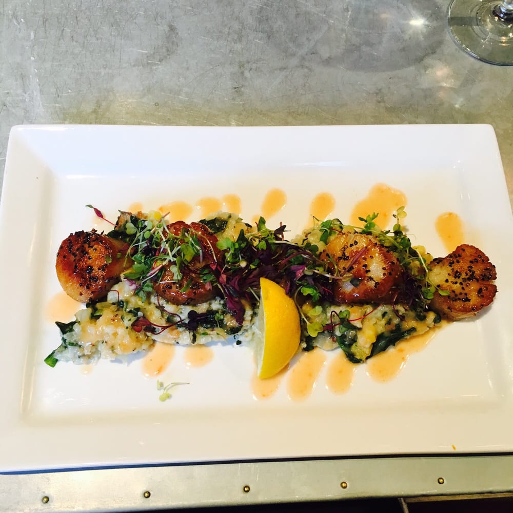 The Range Bar & Grille 59 Photos & 96 Reviews Sports Bars 306