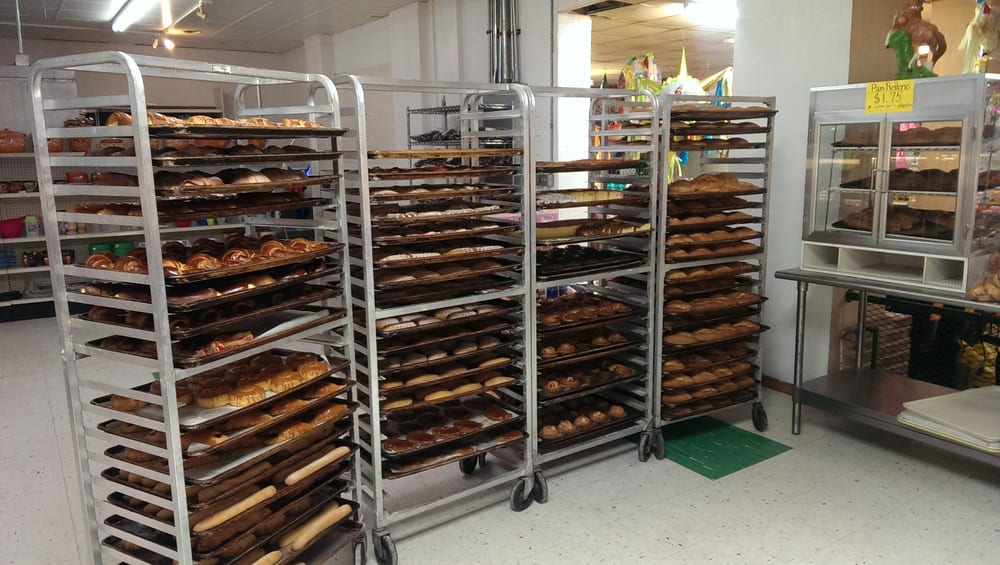 La Mexicana Bakery