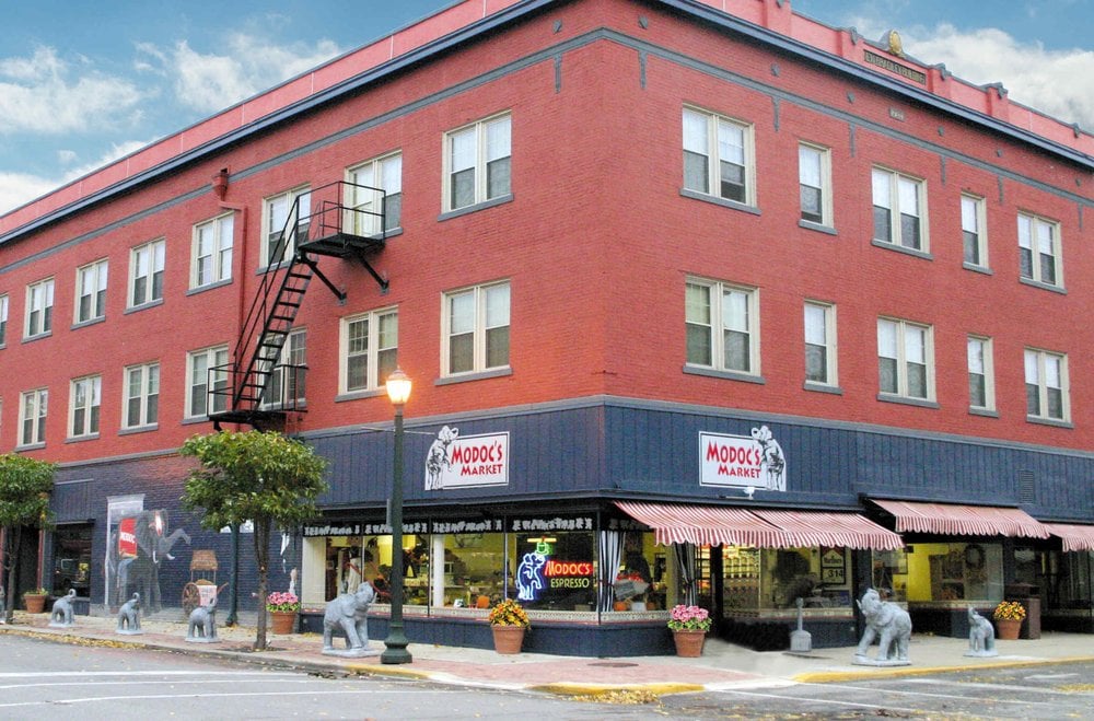 Modoc’s Market 17 Reviews Coffee & Tea 205 S Miami St, Wabash, IN Phone Number Yelp