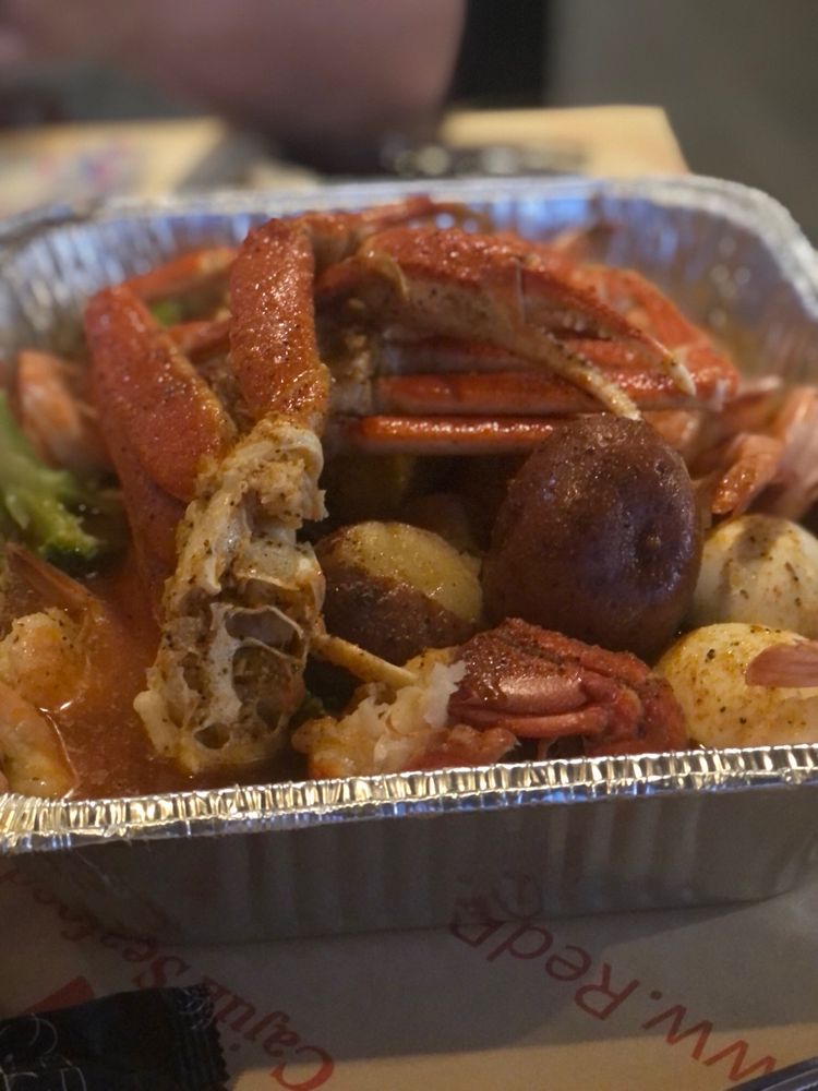 Red Pier Cajun Seafood