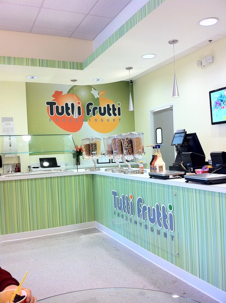 Tutti Frutti Frozen Yogurt