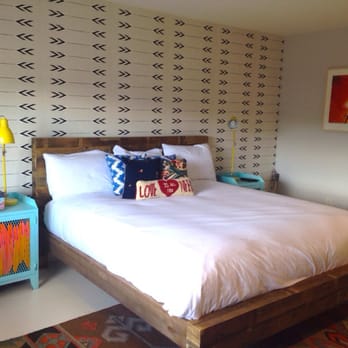 Hotel Dylan 49 Photos 21 Reviews Hotels 320 Maverick Rd Photo Of Hotel Dylan Woodstock Ny United States King Room