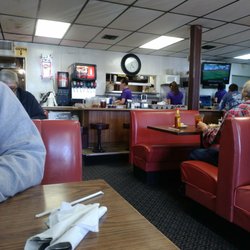 Fat Ernie S Family Dining 38 Photos 28 Reviews American Photo Of Fat Ernie S Family Dining Wichita Ks United States Waitress Staging