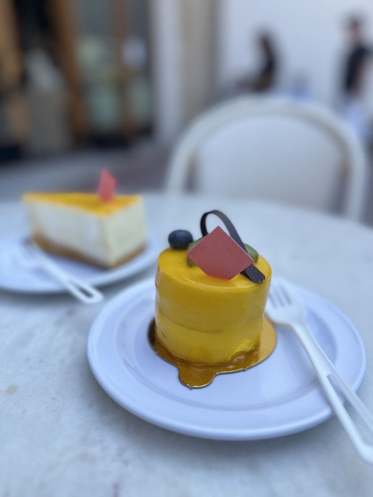 Cocola Bakery