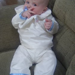 Yvonne Harrington Dressmaker － 都柏林, Co. Dublin, 愛爾蘭的相片。Christening Robes and Gowns