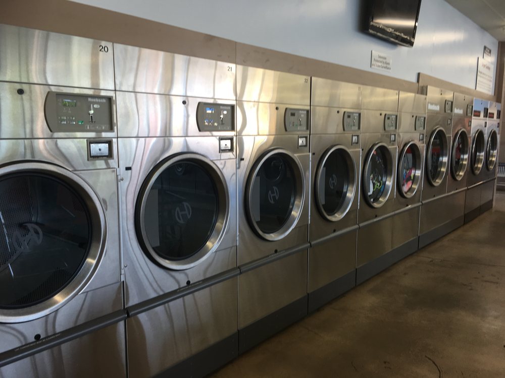 Clean Threads Super Laundry