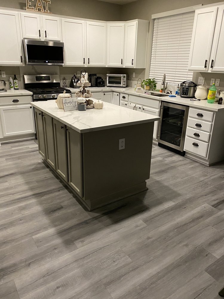 Hernandez Wholesale Floors & Carpet