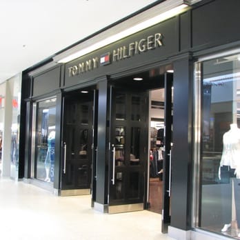 Tommy hilfiger canada stores Tommy Hilfiger received the award for “Best In-Store Customer Experience Initiative” for its Fall #TOMMYNOW runway show and global media platform at the .