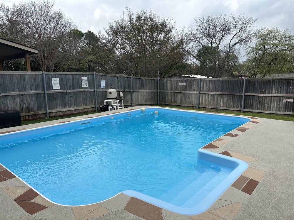 DFW Fiberglass Pool Renovations