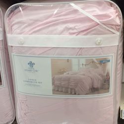 Tar 18 Reviews Department Stores 120 Hawley Ln Trumbull