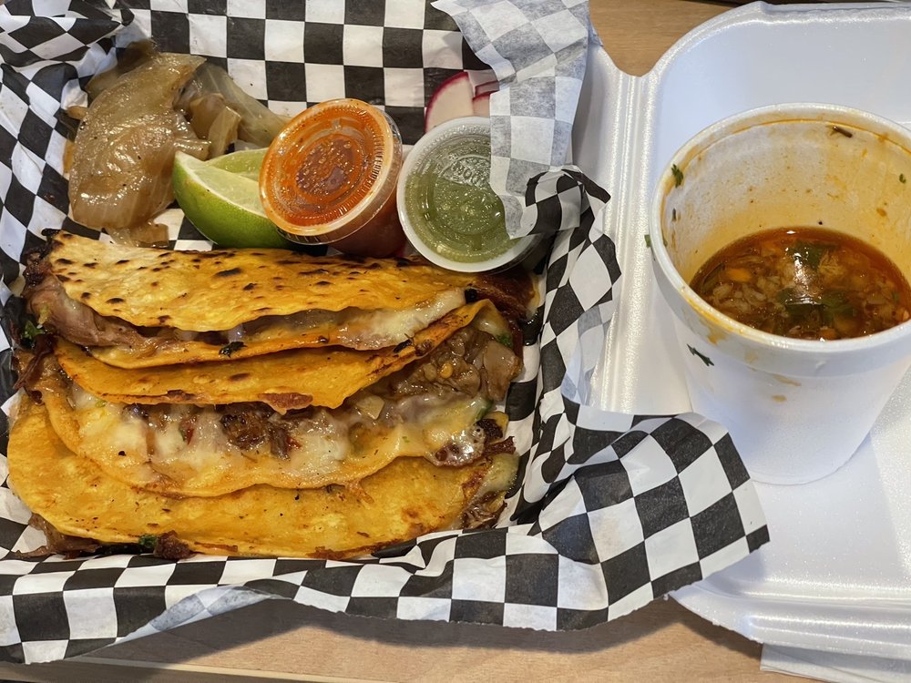 Camila’s mexican food