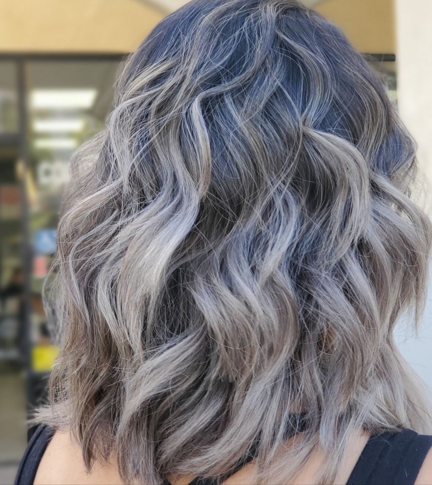 Rockalily Salon