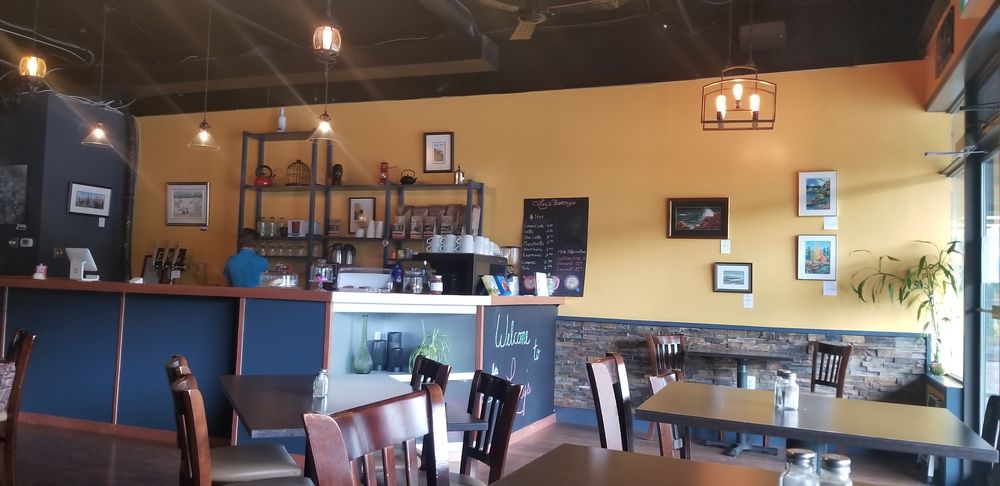 Lucy's Cafe & Eatery