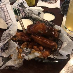 Best New Restaurants In Madison Al Last Updated December 2018 Yelp 1 Baumhower S Victory Grill