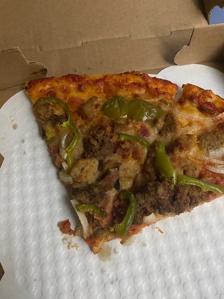 Buncey's Pizza and Sports Cafe