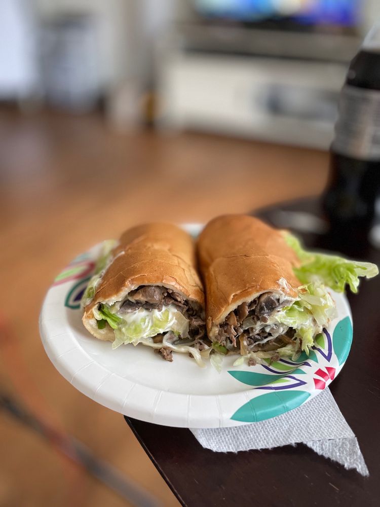 Arianna's Italian Grill & Pizzeria Arianna's Italian Grill & Pizzeria