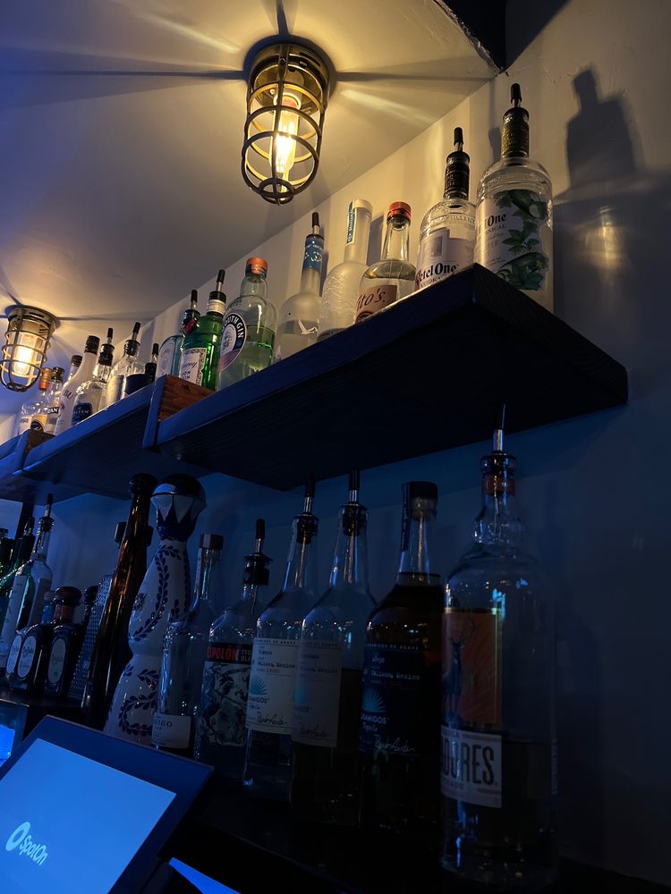 Little Bar