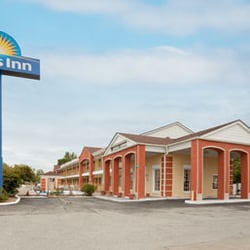 Days Inn Ottawa 12 Photos Hotels 2209 South Princeton Road Photo Of Days Inn Ottawa Ks United States