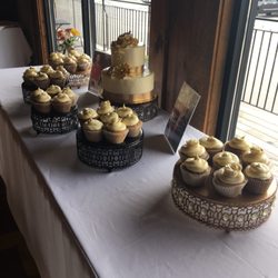 country cake cupboard 12