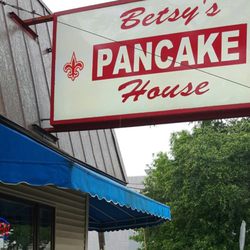 Betsy S Pancake House 115 Photos 136 Reviews Breakfast Photo Of Betsy S Pancake House New Orleans La United States I Felt