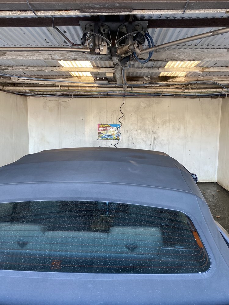 Washington Avenue Car Wash