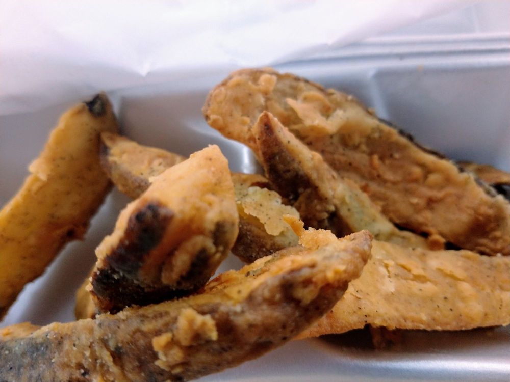 Lee's Famous Recipe Chicken